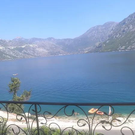 Διαμέρισμα Apartman Kostanjica *