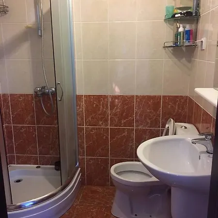 Apartman Kostanjica * ポドゴリツァ