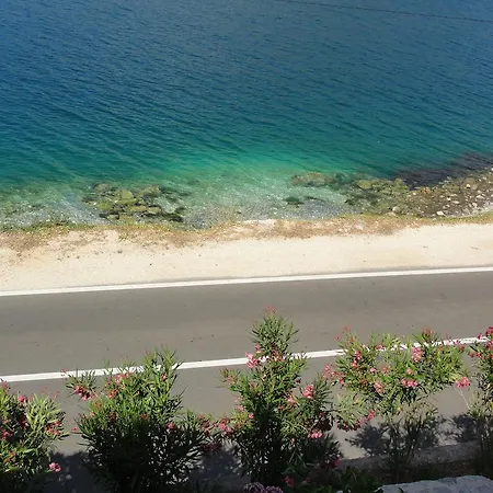 Apartment Apartman Kostanjica *
